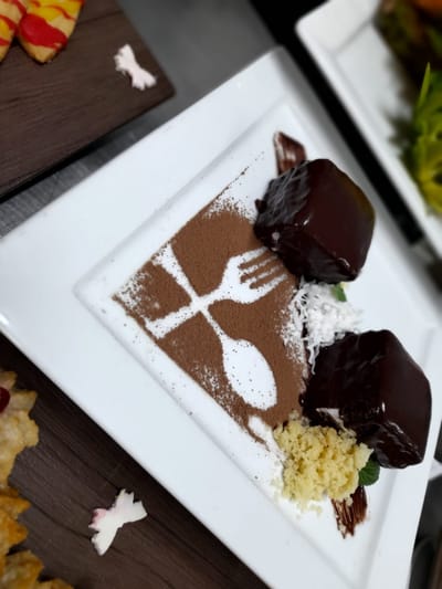 R&amp;L Epicurean Delighs Catering Services image