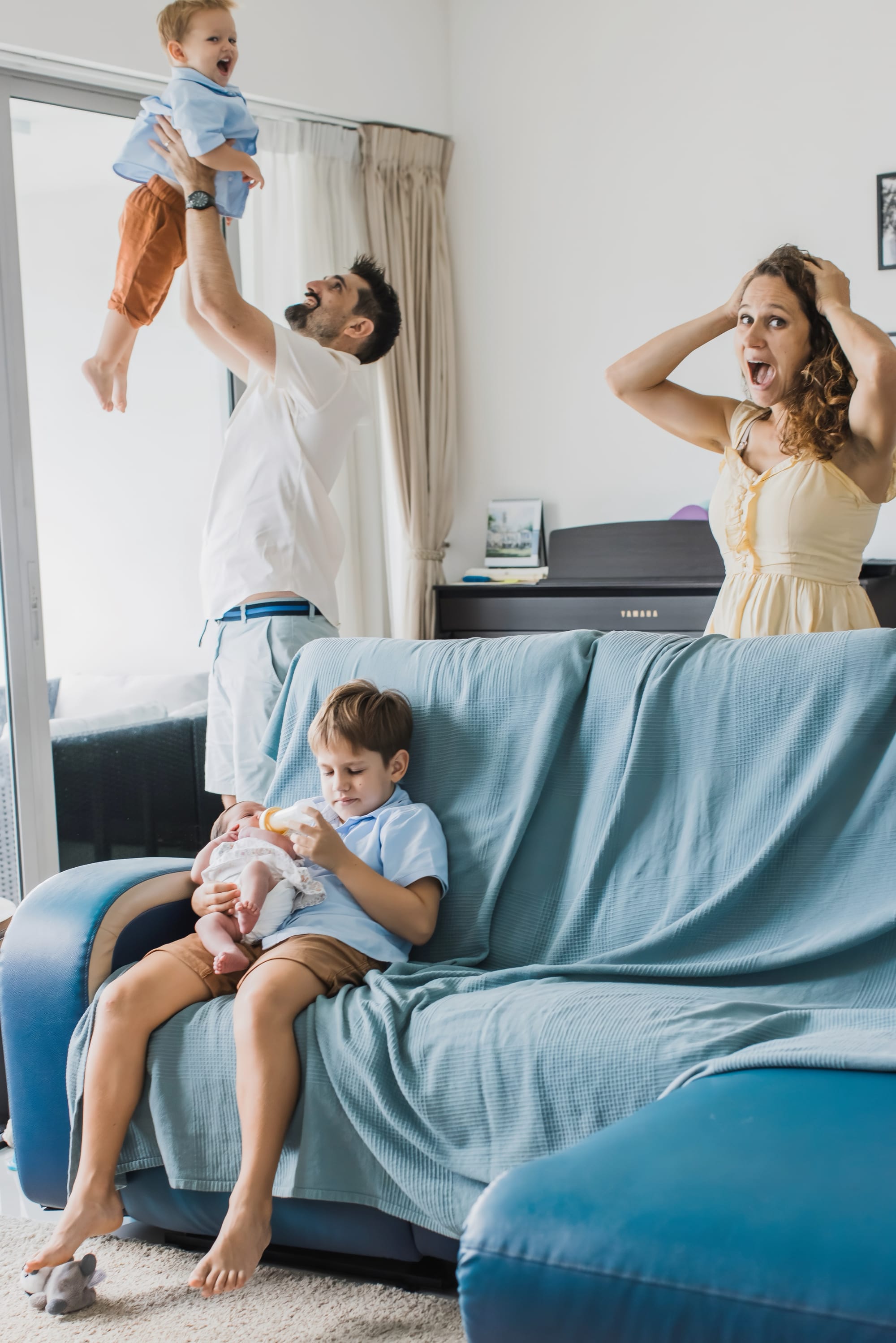 Different from the traditional posed or studio session. I capture your family as you are. Your Babies are born perfect just as they are, I believe they should never be placed in any unnatural positions during their photoshoots.