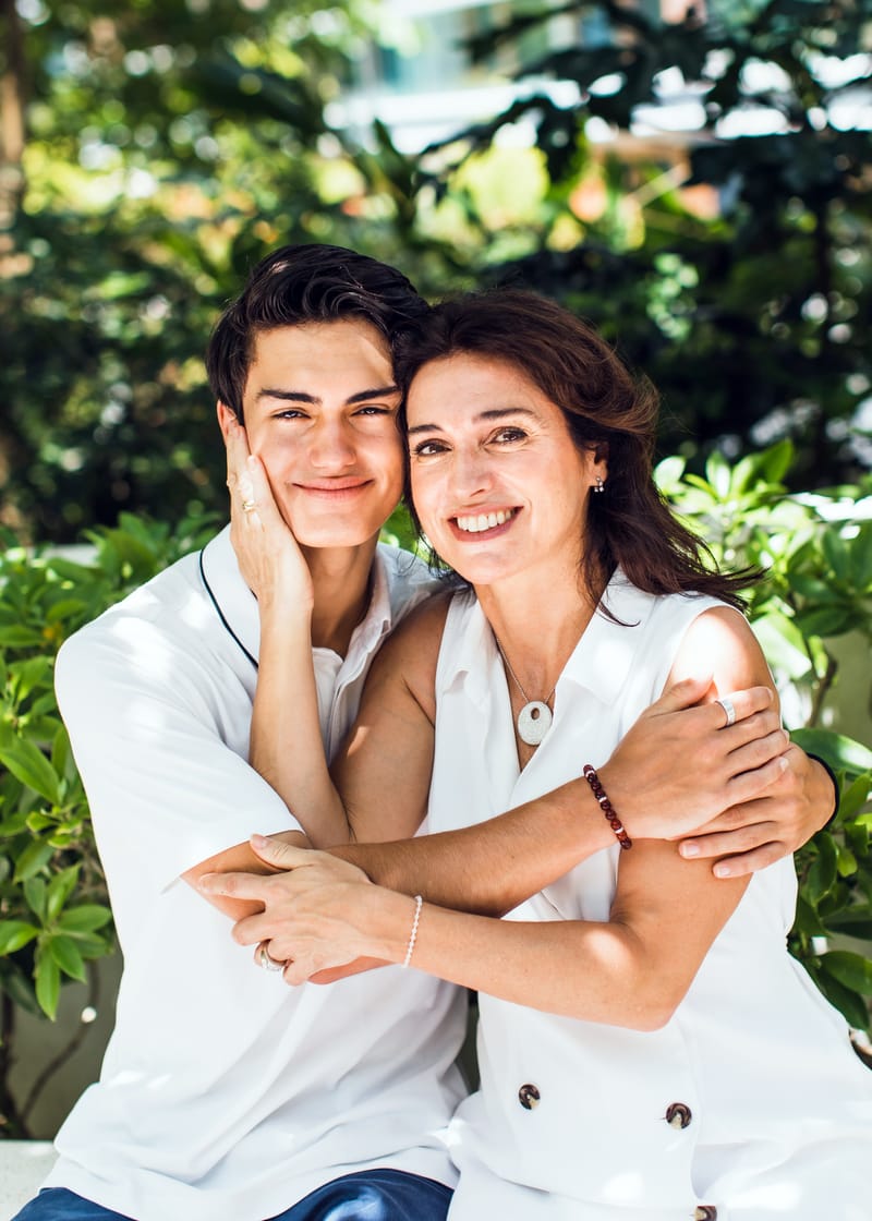 A true meanfuling and emotional family photoshoot