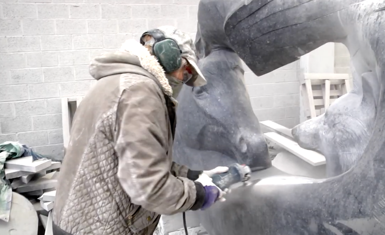 Présentation du monument l'envole ( pour la mémoire des animaux).