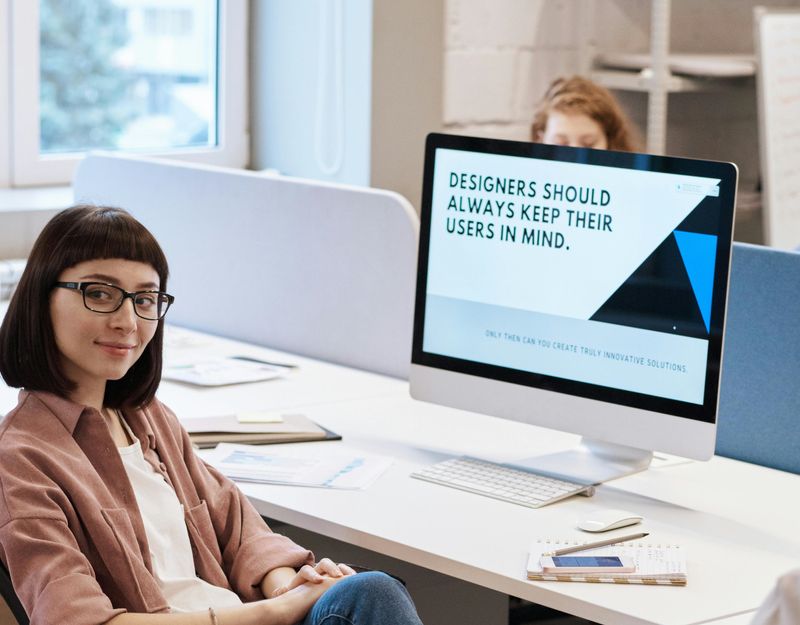 Hiring a Designer for Your Remote Team and Building a High-Performing Team