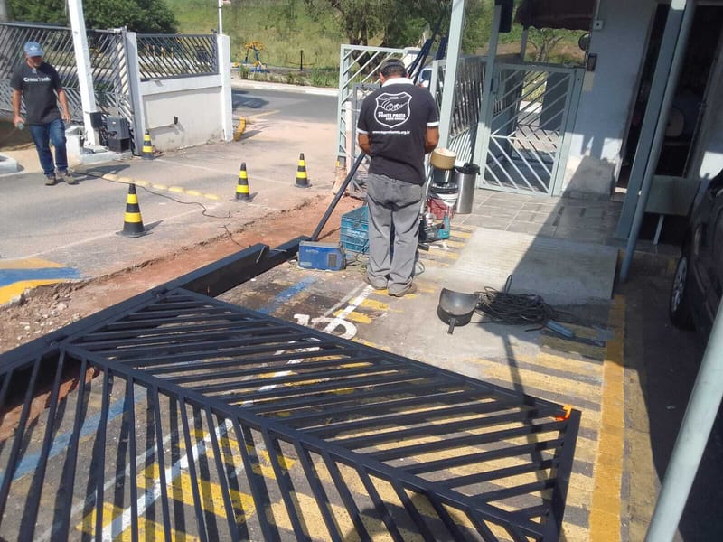 III. ETAPA - PORTÃO VEICULAR