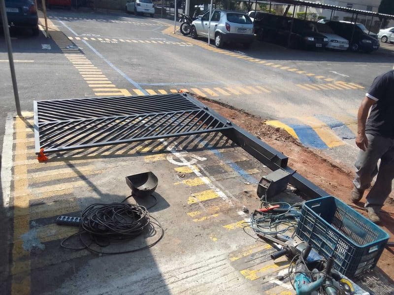 III. ETAPA - PORTÃO VEICULAR