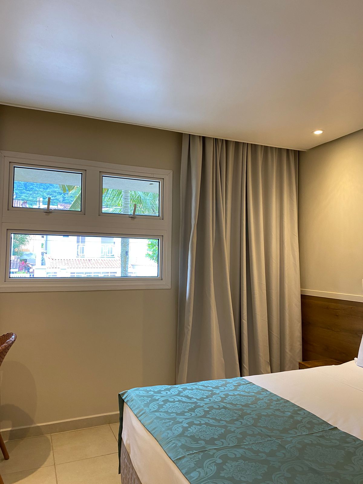 PISO INFERIOR ACESSÍVEL PARA HÓSPEDES COM MOBILIDADE REDUZIDA