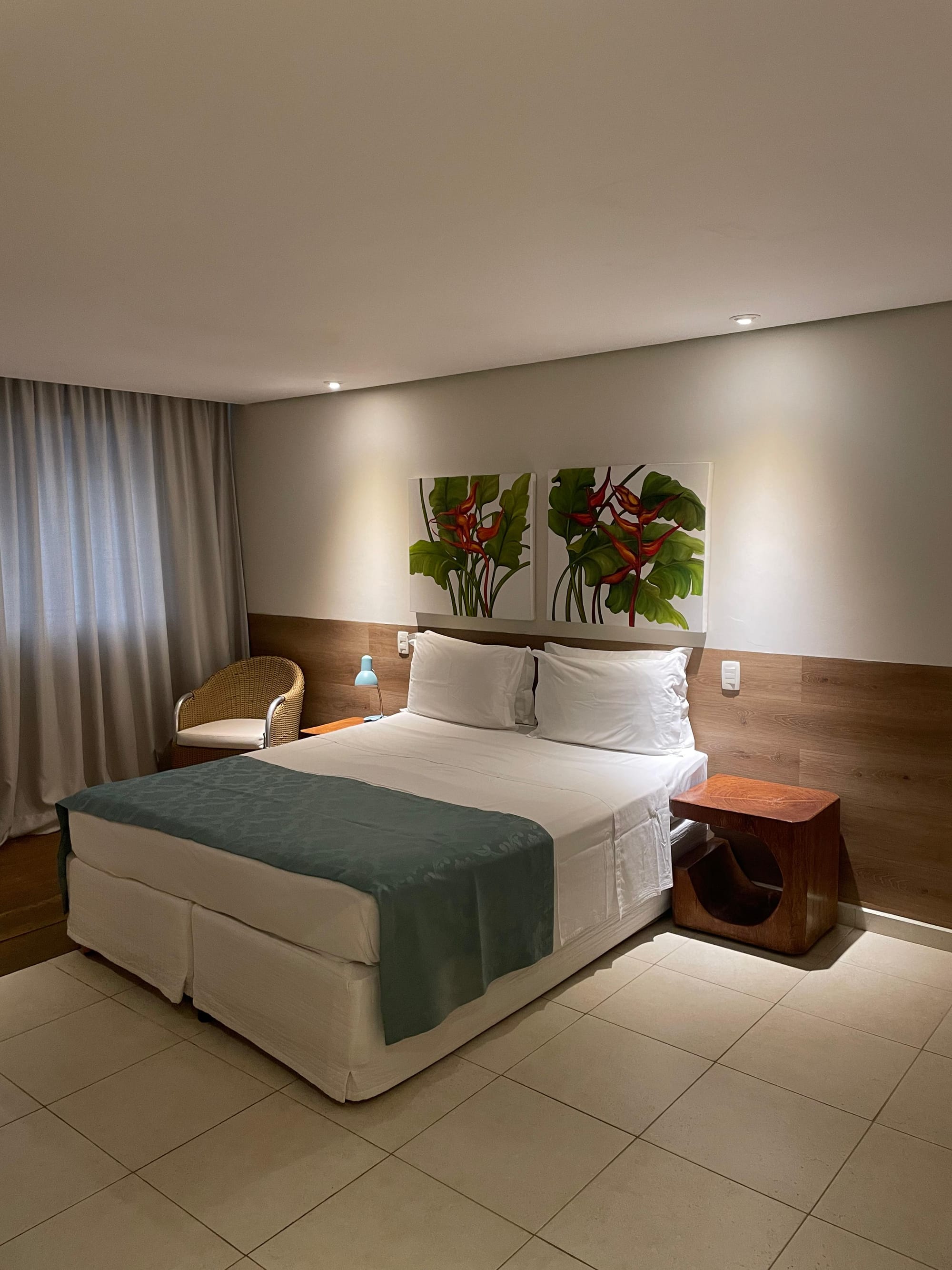 PISO SUPERIOR COM VISTA PARA MONTANHA