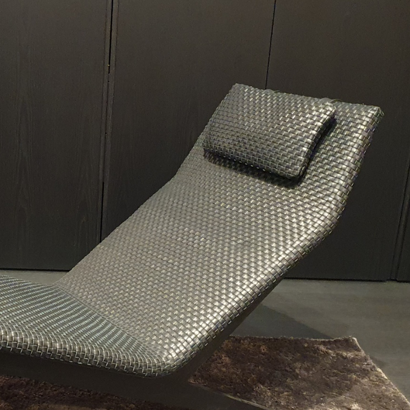 Esempi di Lavorazioni su Sedie, Mobili e Accessori in Pelle