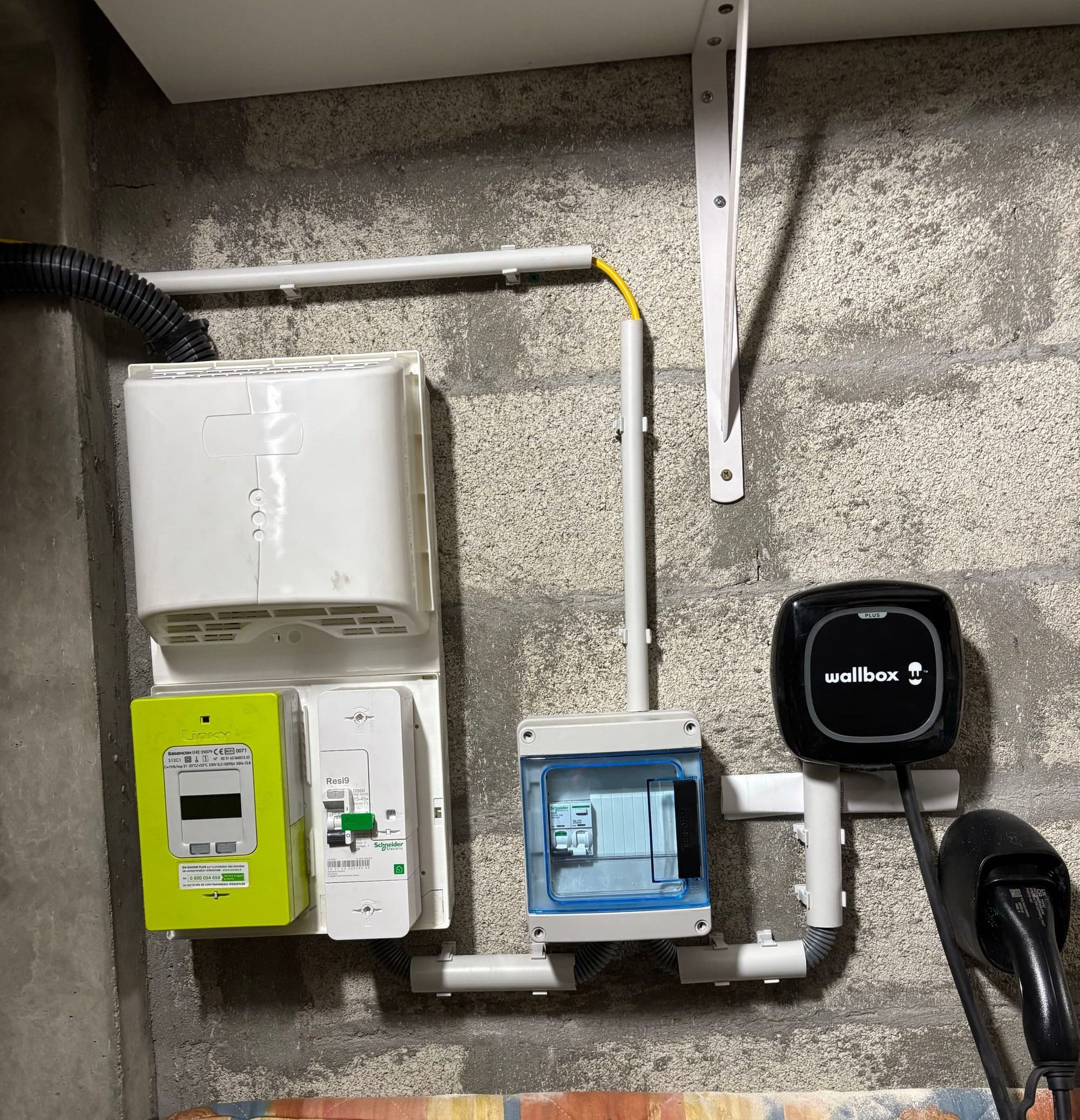 Installation de borne de recharge dans logement collectif