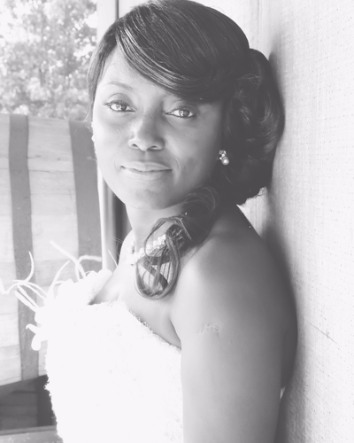 À PROPOS/NOTRE APPROCHE image