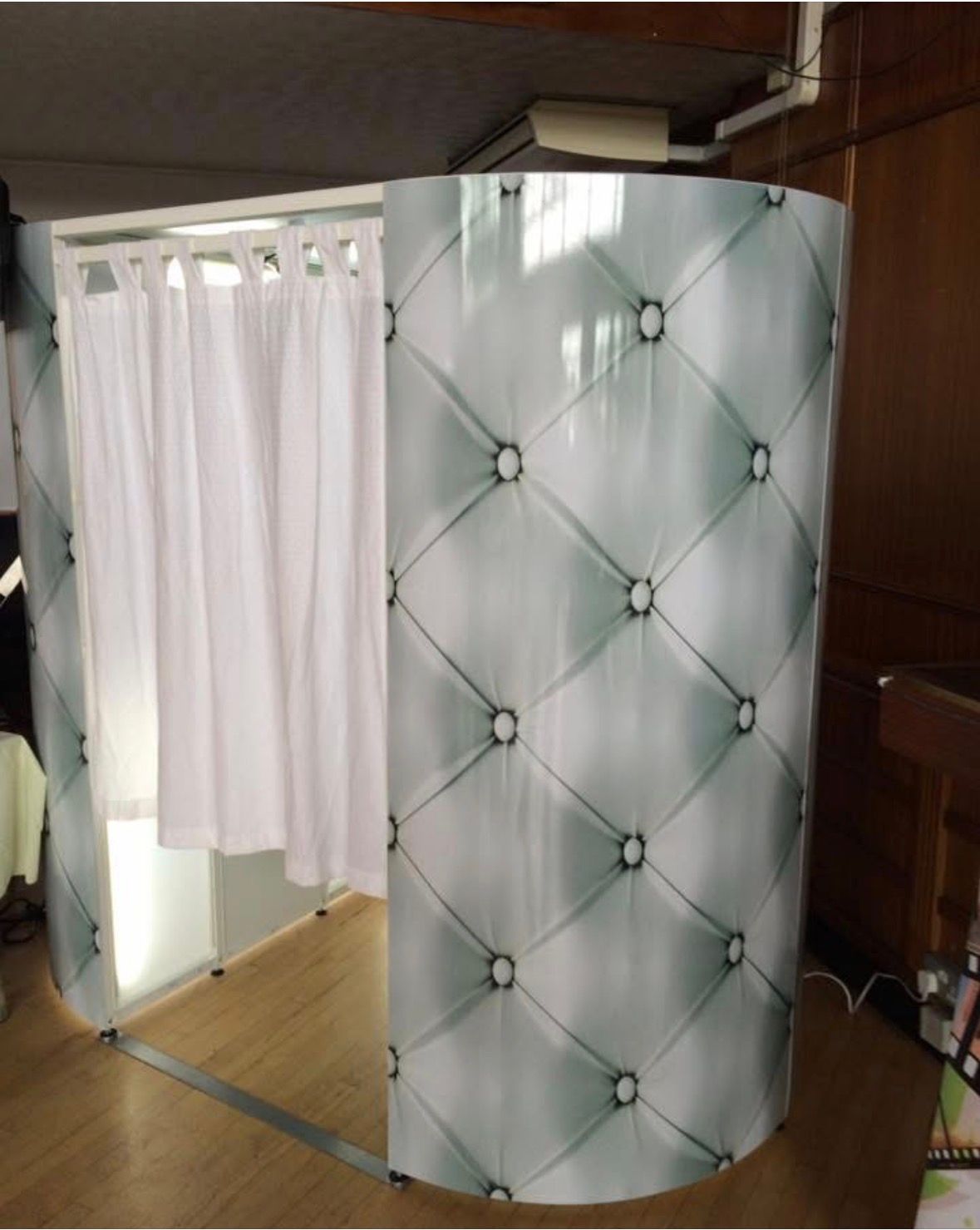 Classic Photo Booth Setup – Chesterfield