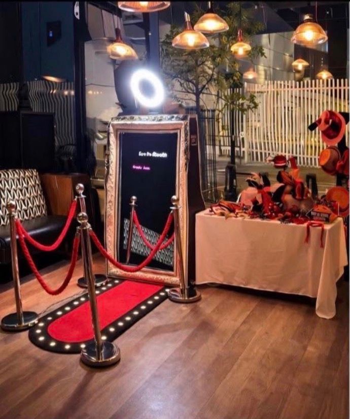 Magic Mirror Red Carpet Experience