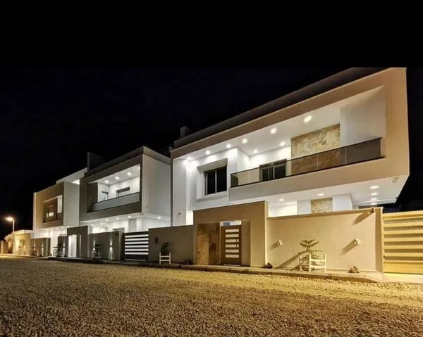 المشاريع المنفذة من واجهات البروفايل