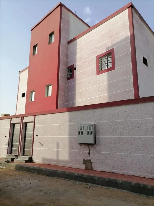 المشاريع المنفذة من واجهات البروفايل