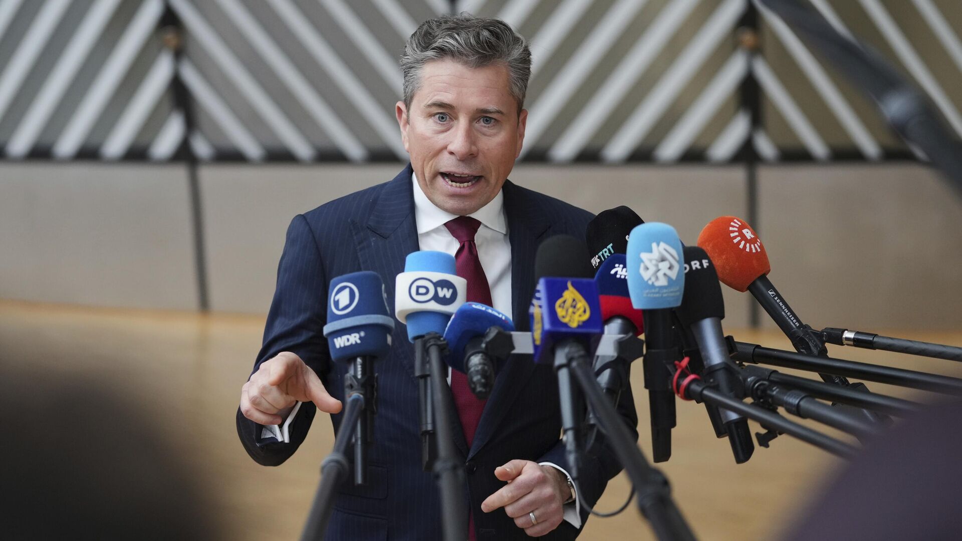 مسؤول أممي: المعاناة الإنسانية في منطقة طويلة لا توصف