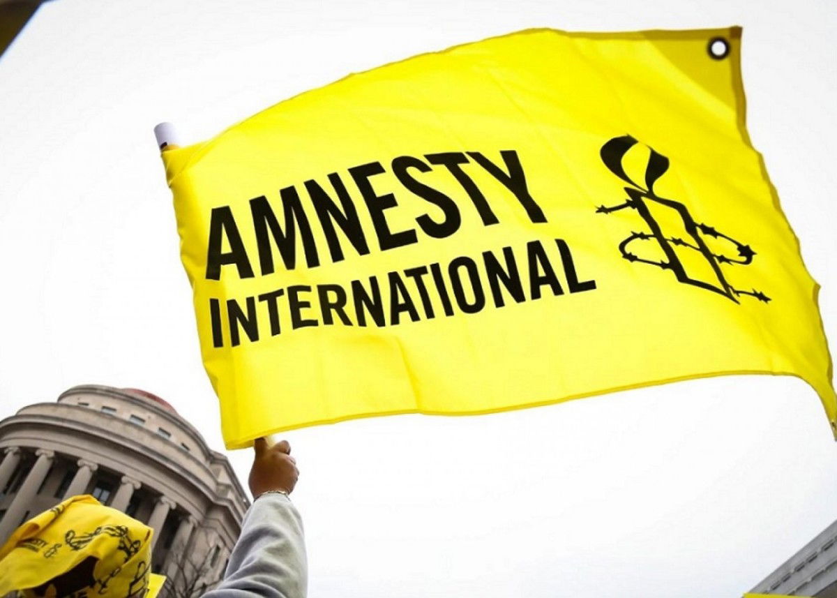 العفو الدولية تتهم الدعم السريع بارتكاب "جرائم حرب" في مخيم زمزم