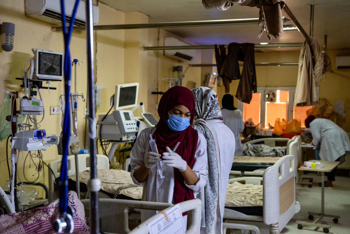 شبهات استخدام "أسلحة كيماوية" تعيد أزمة السودان الصحية إلى الواجهة