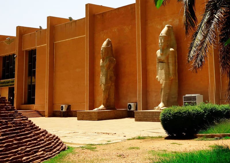 ظهور قطع أثرية سودانية في دول مجاورة