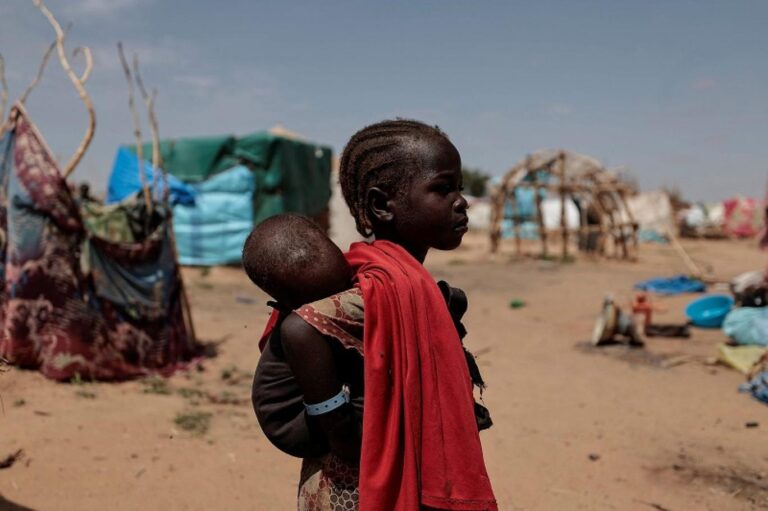 منظمة دولية تحذر من تفاقم الأوضاع الإنسانية في السودان
