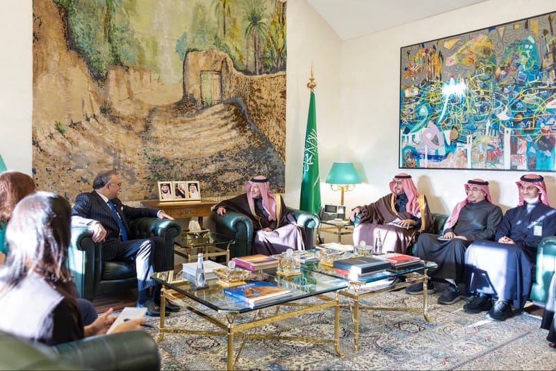 مساع سعودية أميركية في الرياض لتخفيف معاناة المدنيين في السودان