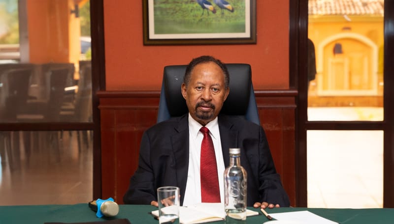 وفد من "صمود" يبدأ جولة أوروبية برئاسة عبد الله حمدوك