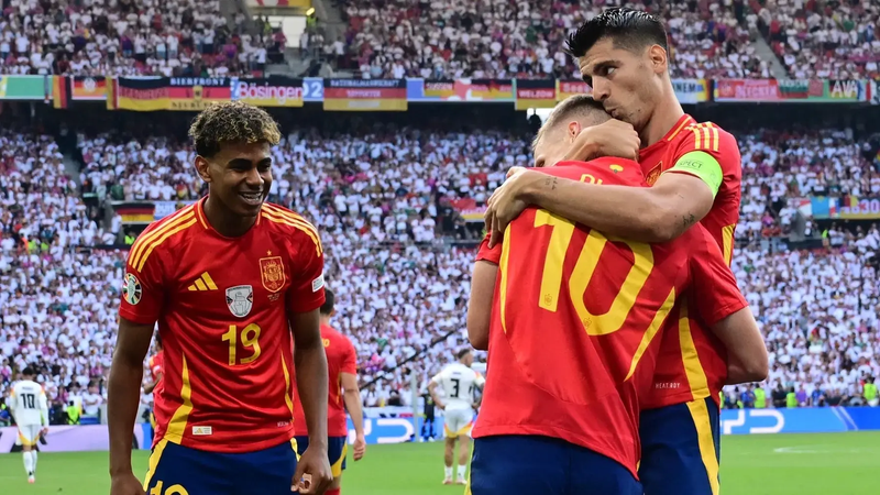 الإحباط يسيطر على الصحف الفرنسية بعد صفعة إسبانيا