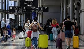 دعوات للرعايا الأجانب لمغادرة لبنان وجهود دبلوماسية لتجنّب تصعيد عسكري