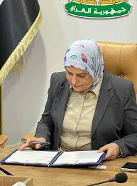 وزيرة المالية توقع اتفاقية تمويل تجهيز منظومات الري مع سفير النمسا