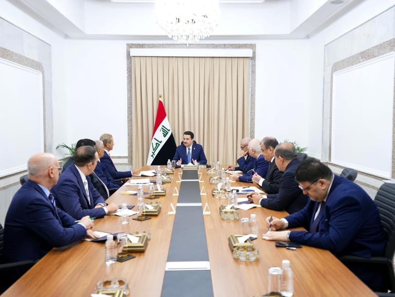 لقاء رئيس الوزراء مع رابطة المصارف.. قرارات دعم وتأكيد لدور المصارف في التنمية