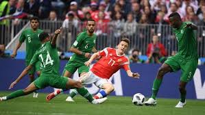 موناكو يربط نجمه الروسي غولوفين بعقد طويل الأمد