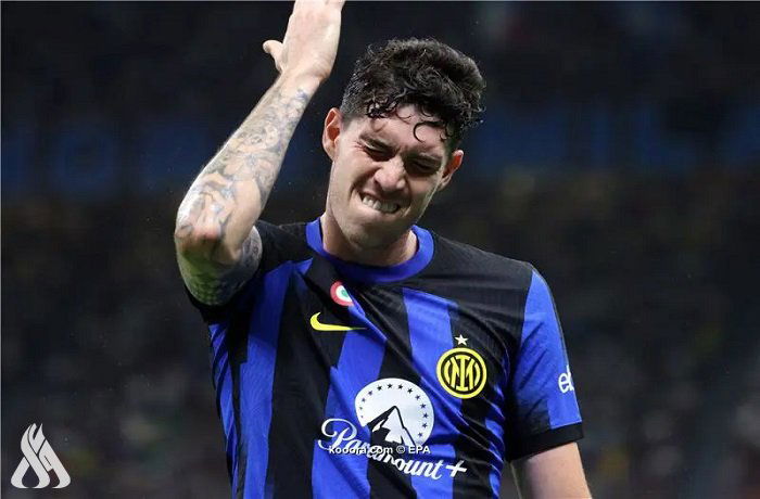 نجم إنتر يثير القلق قبل موقعة آرسنال بدوري الأبطال