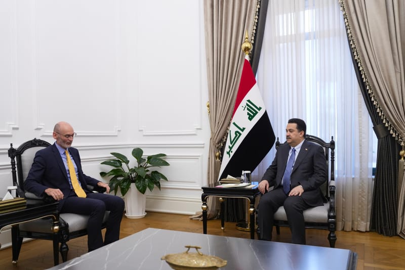 السوداني للسفير البريطاني: الحرب يجب أن تتوقف واستمرراها يهدد استقرار المنطقة والعالم