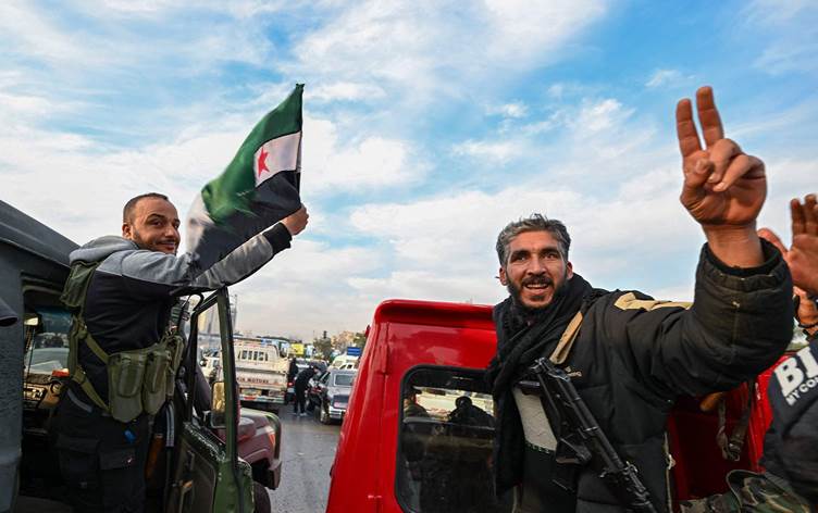 الائتلاف الوطني السوري يؤكد حرصه على سلامة دول الجوار وعدم التدخل بشؤونها