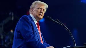 ترامب يدعو المحكمة العليا لتأجيل حظر "تيك توك"