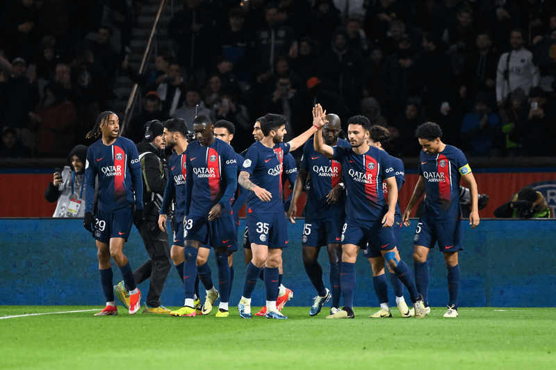 باريس يبحث عن حل جديد لصفقته العاطلة