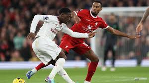 قمة ليفربول ومانشستر يونايتد مهددة بالتأجيل