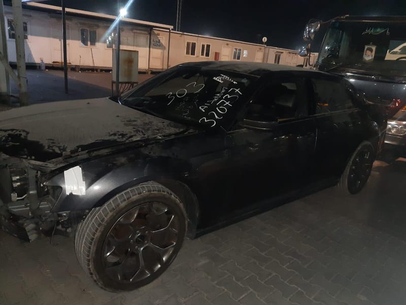 ضبط عجلات معدة للتهريب في منفذ ميناء أم قصر