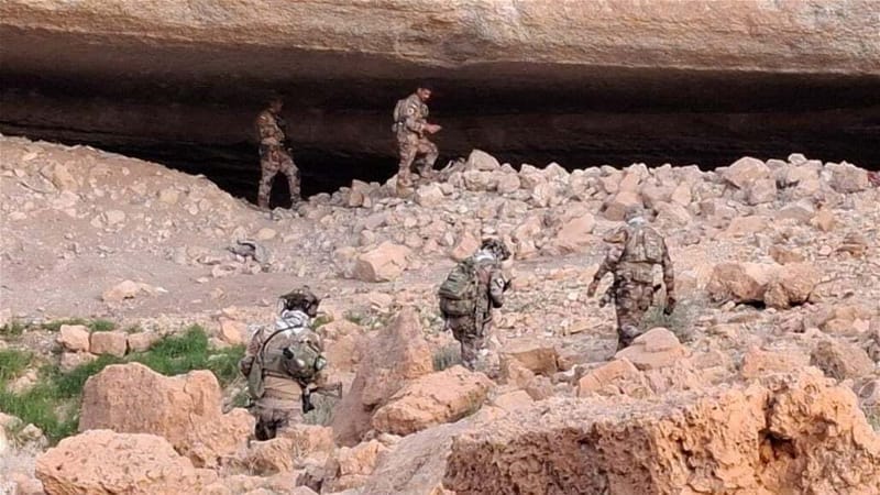 الانبار.. عملية إنزال جوي تدمّر مضافات وتكشف أحزمة ناسفة