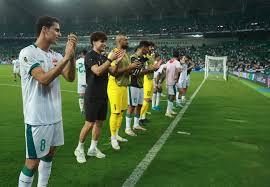 بنيان: دعم الحكومة مستمر للمنتخب الوطني وحظوظه قائمة للتأهل الى المونديال