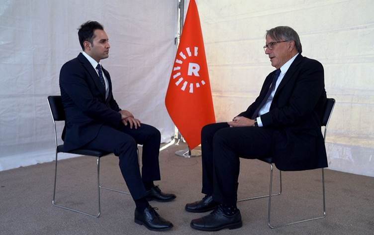 دبلوماسي أميركي: يجب ألا تكون سوريا دولة إسلامية ومن الحكمة بقاء قوات أميركية فيها