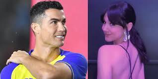 مقابل مليون يورو.. كريستيانو رونالدو يغري مؤثرة اجتماعية