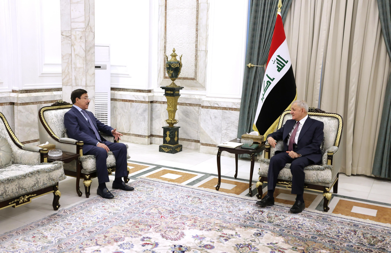 رئيس الجمهورية لمحافظ البنك المركزي: ضرورة وضع استراتيجية مستقبلية رصينة للسياسة المالية