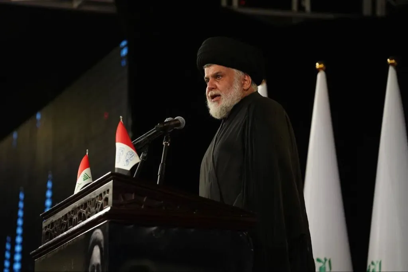 الصدر يعلّق على مشهد المنصة: لا أخشى على نفسي بل على جماهيري