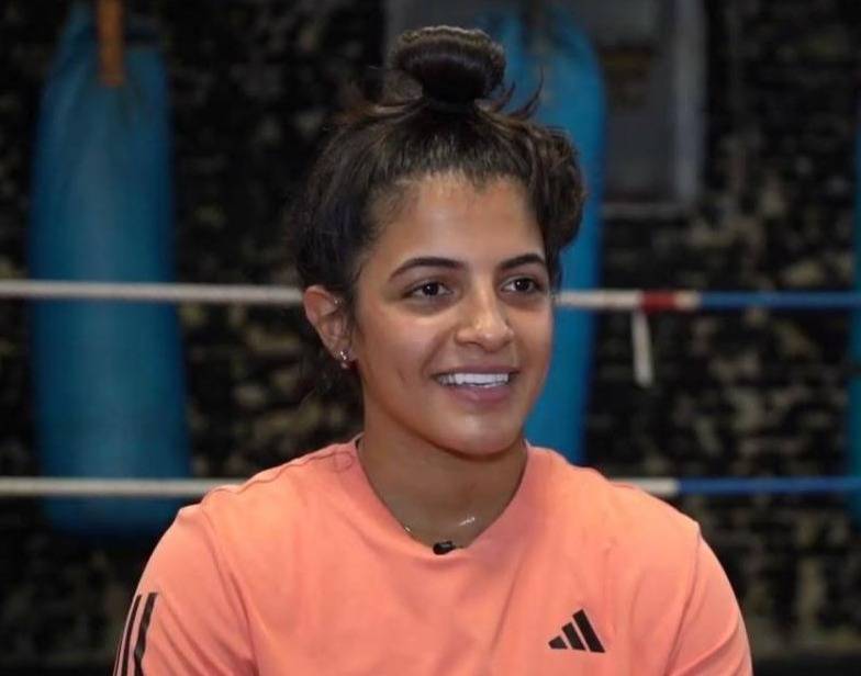 ملاكمة عراقية تحرز ذهبية ببطولة تونس الدولية