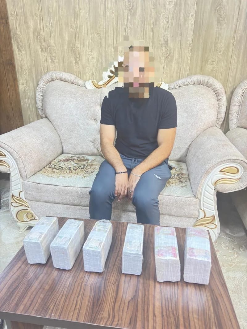 إحباط محاولة تهريب 250 مليون دينار في منفذ طريبيل