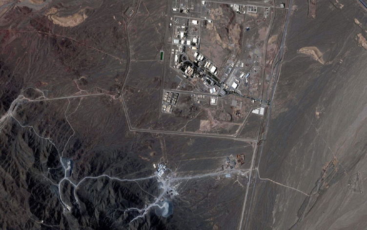 استشهاد علماء نوويين إيرانيين في هجوم إسرائيلي جديد