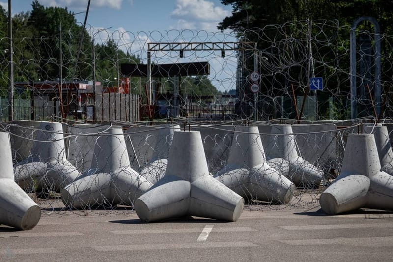 بولندا تمدد العمل بإجراءات أمنية عند حدودها مع ألمانيا لمكافحة الهجرة غير النظامية