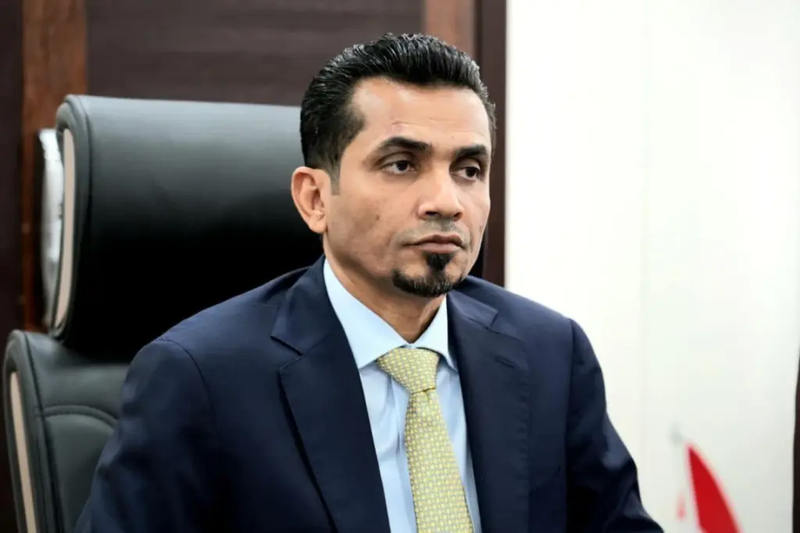 وزير النقل يصل السعودية