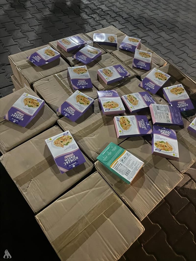 ضبط مستلزمات طبية ومواد غذائية مخالفة في ميناء أم قصر الشمالي