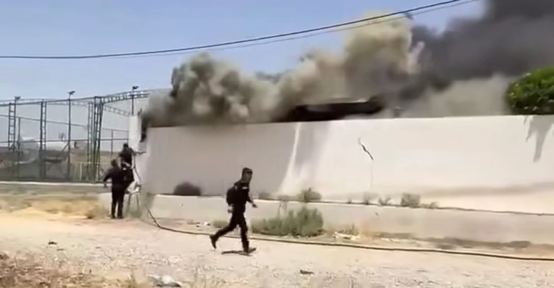 حريق كبير يلتهم معملاً للبلاستيك في كركوك