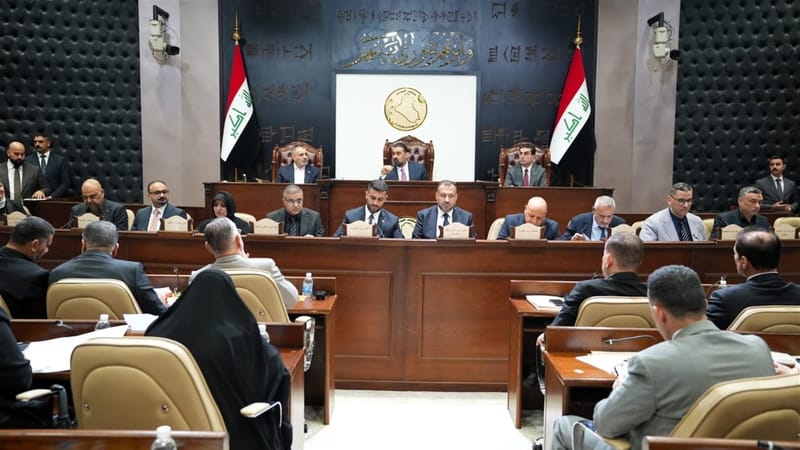 الحلبوسي يفتتح الجلسة الـ8 من الفصل التشريعي الثاني لمجلس النواب
