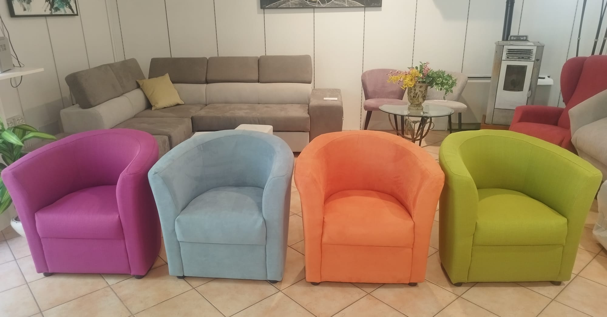POLTRONCINA A POZZETTO